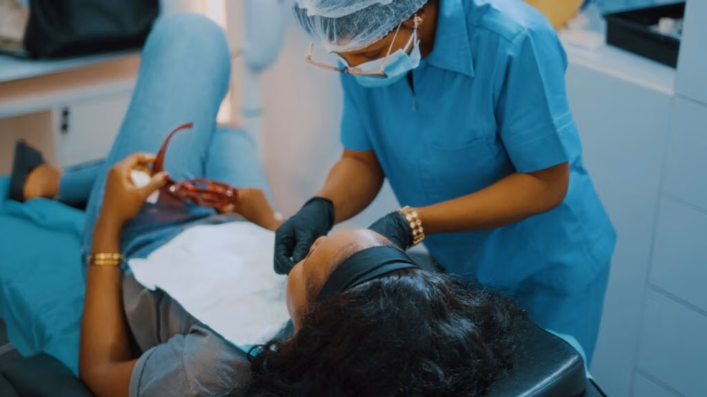 risky-teeth-whitening